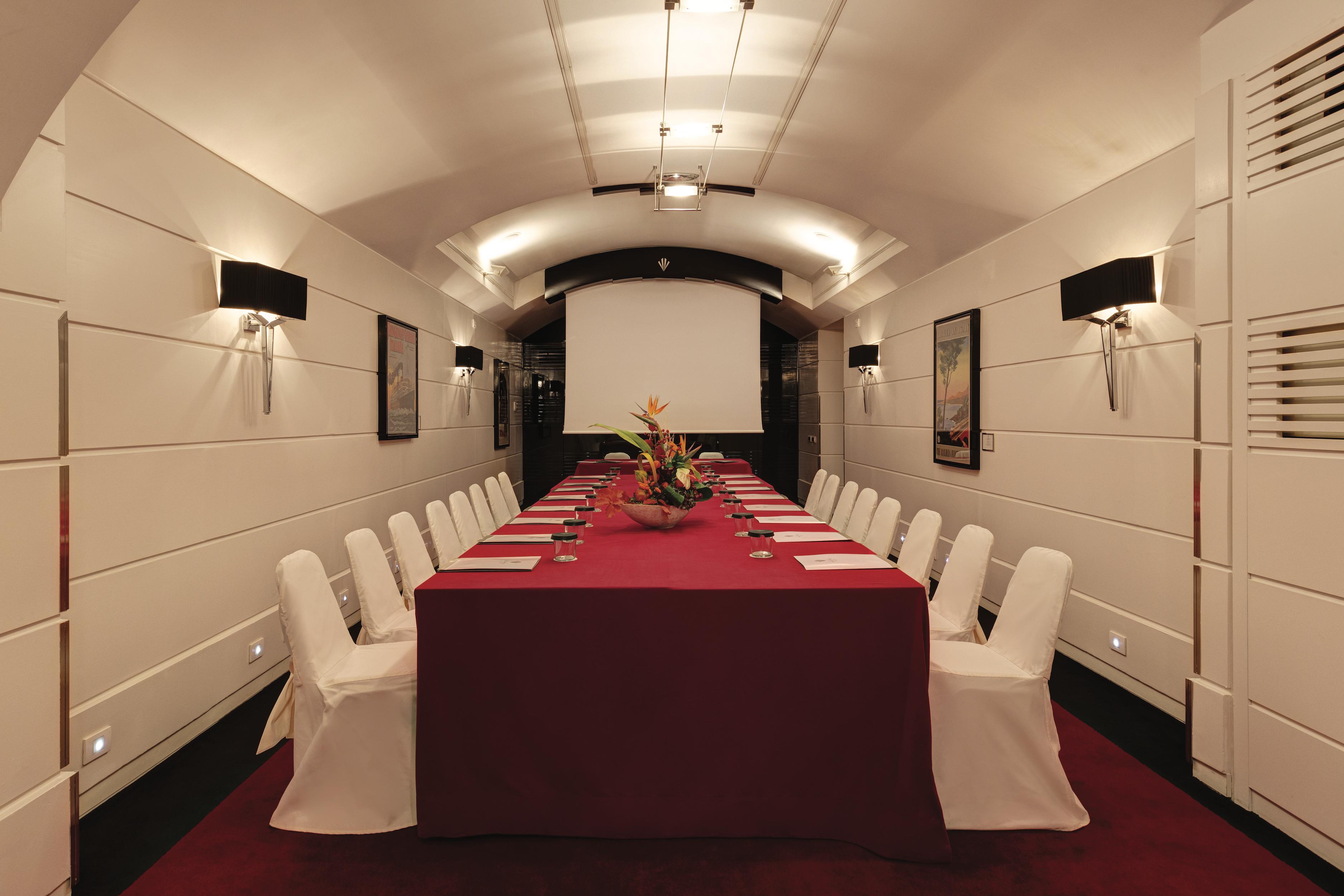 Hotell Grand Via Veneto 5*