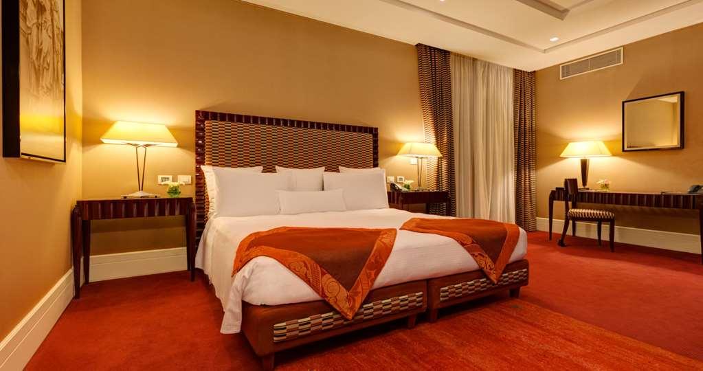 Grand Via Veneto Hotell